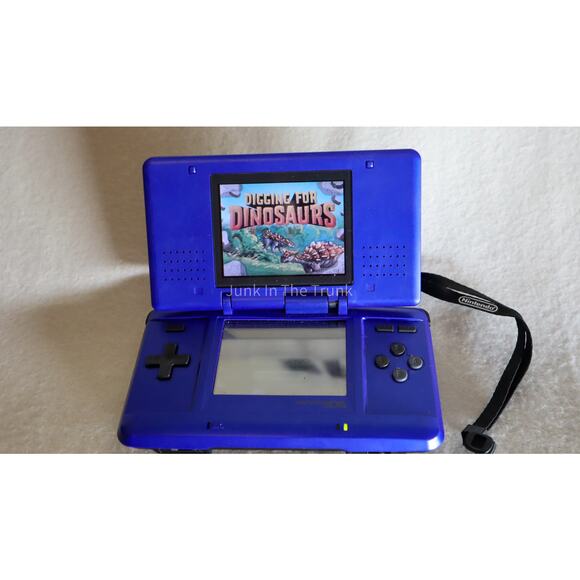 Blue Nintendo DS - Picture 3 of 8